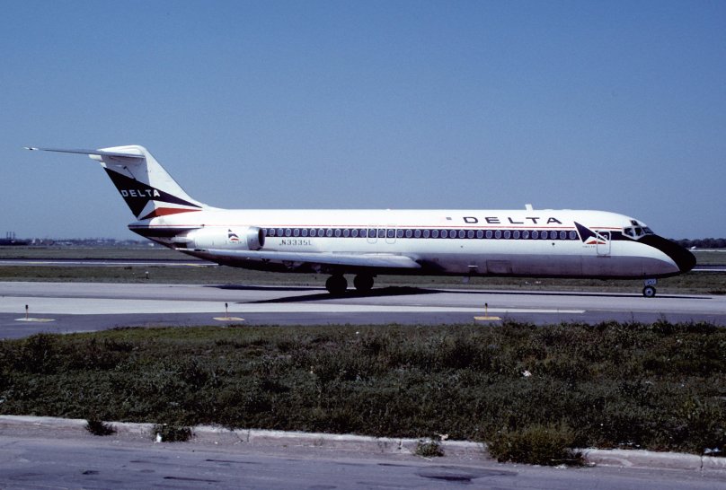 Douglas DC-9
