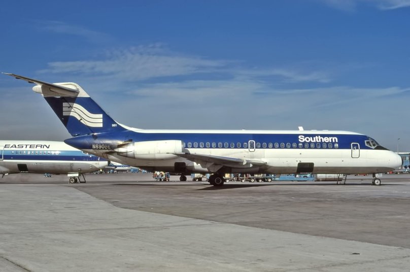 9. MCDONNELL-Douglas DC-10