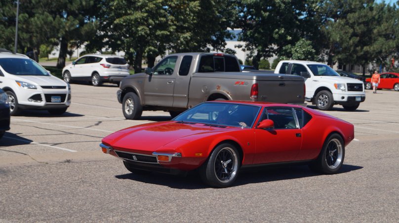 Самый экзотический автомобиль в мире de Tomaso Pantera