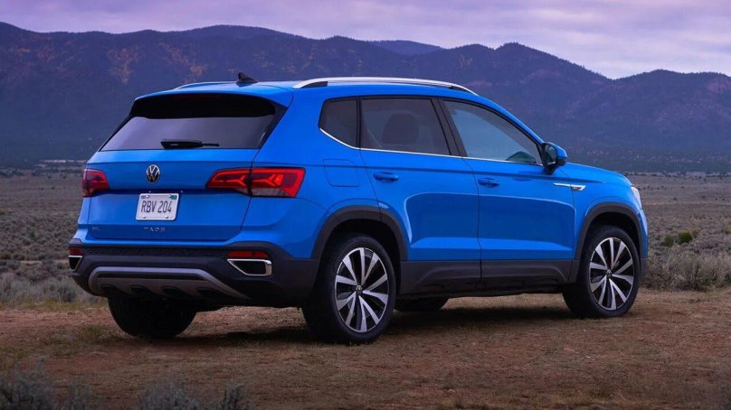 Volkswagen Taos кроссовер