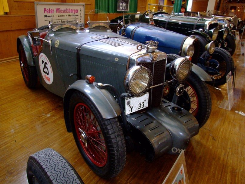 1933 MG j2