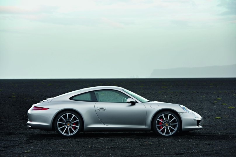 Porsche 911 Carrera s