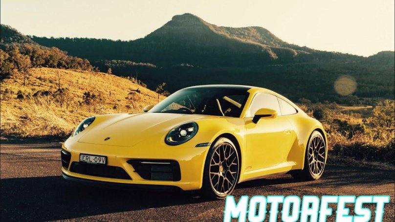 Порше 911 Carrera