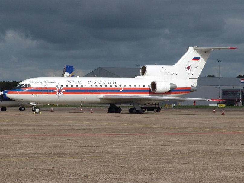 Yakovlev Yak-42d
