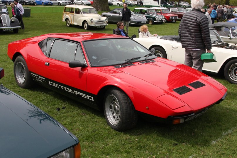 Де Томасо пантера GTS