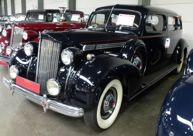 Автомобиль Паккард 1937