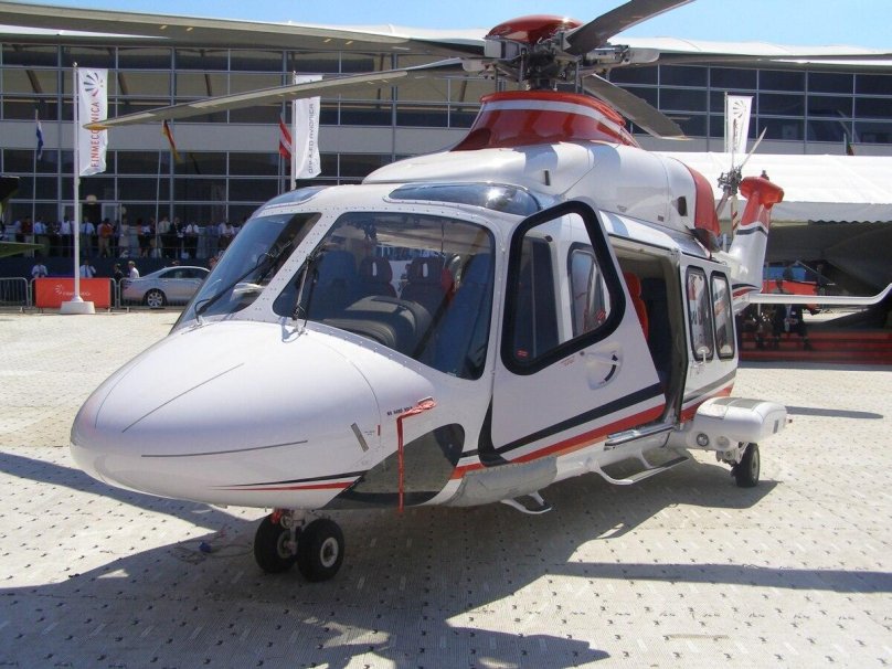 Вертолет AGUSTAWESTLAND aw139