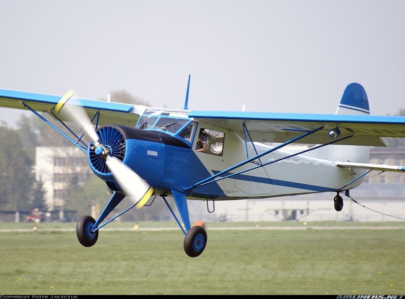 Самолет як-12