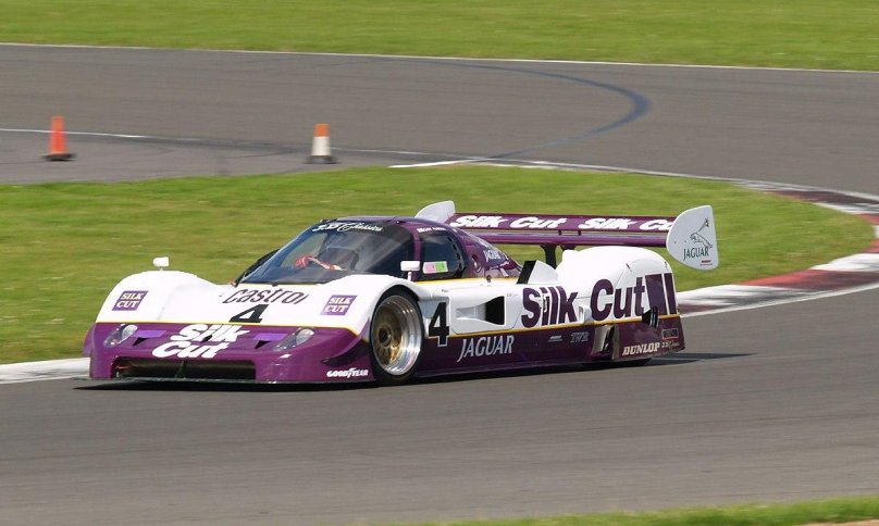 Jaguar XJR-11