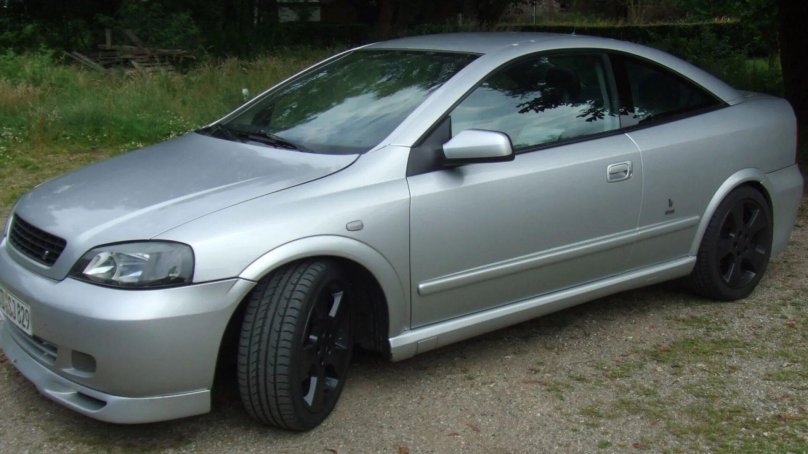 Опель Астра купе 2002