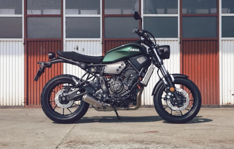 Мотоцикл Yamaha xsr700