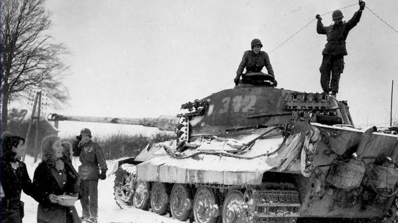 Королевский тигр танк 1944