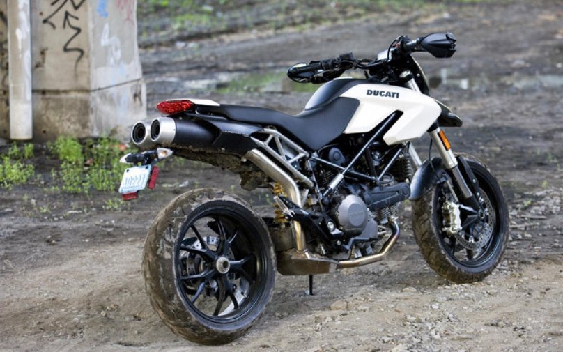 Ducati Hypermotard 2012