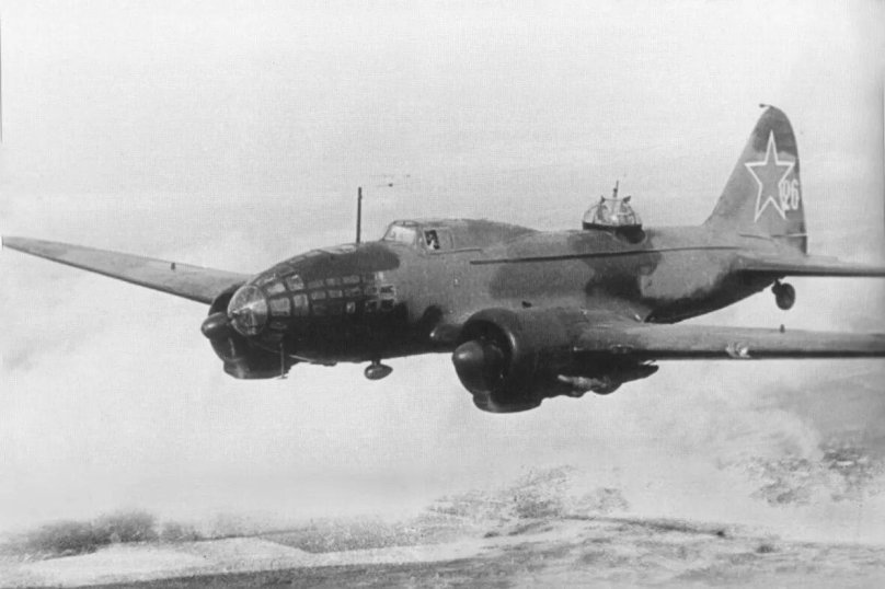 Самолет ил-4