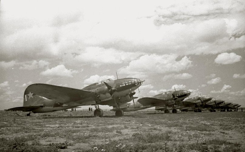 Ил-4 бомбардировщик