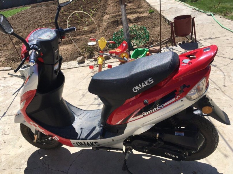 Скутер омакс ревенджер 50