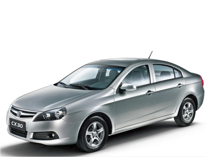 Автомобиль Чанган седан