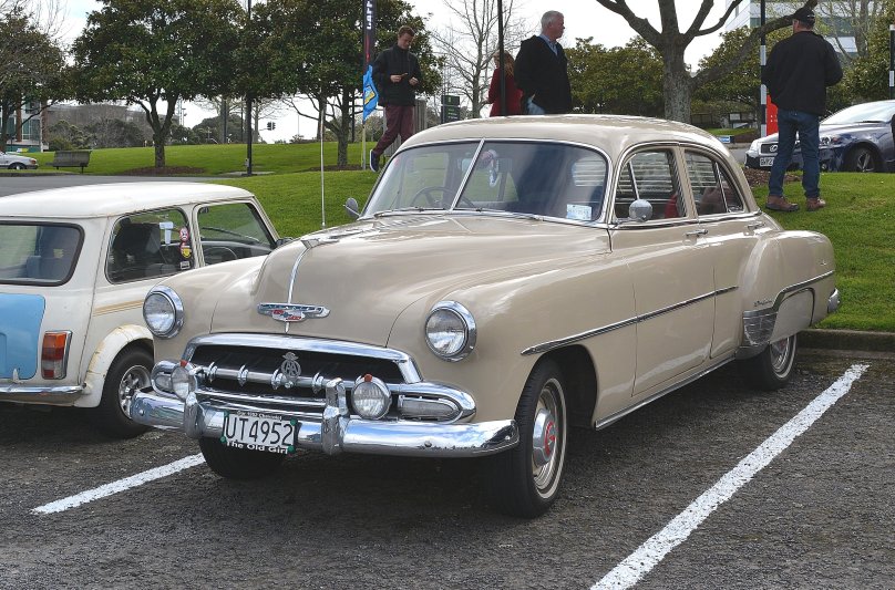 Chevrolet Deluxe 1952