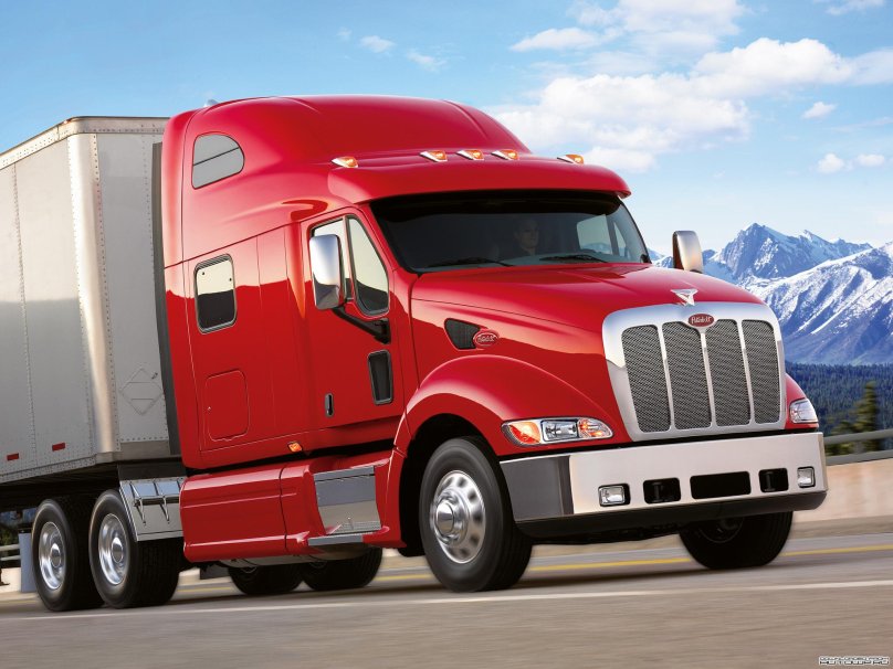 Тягач Петербилт 387