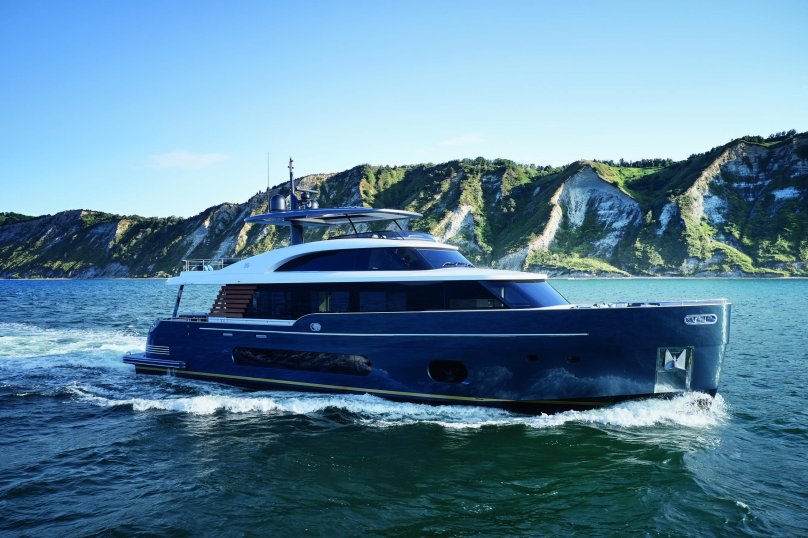Яхты Азимут Магеллано 43