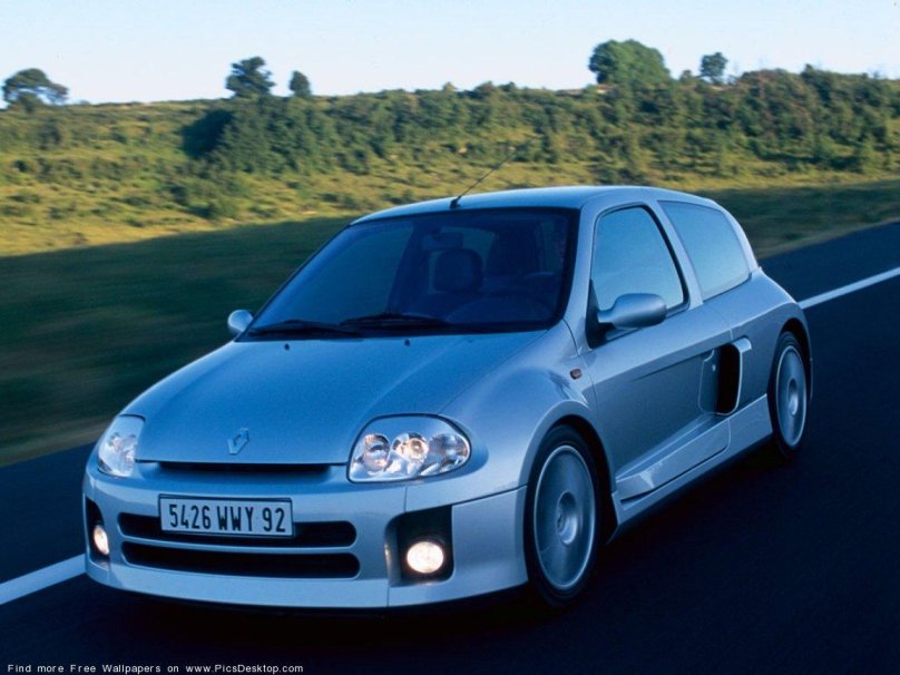 Renault Clio v6 2000
