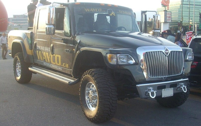 International MXT 4x4 Pickup