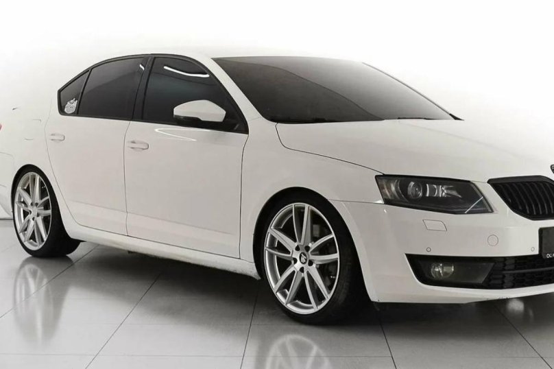 Octavia a7 белая
