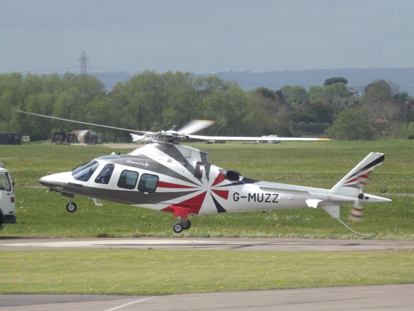 Agusta a109s Grand кабина