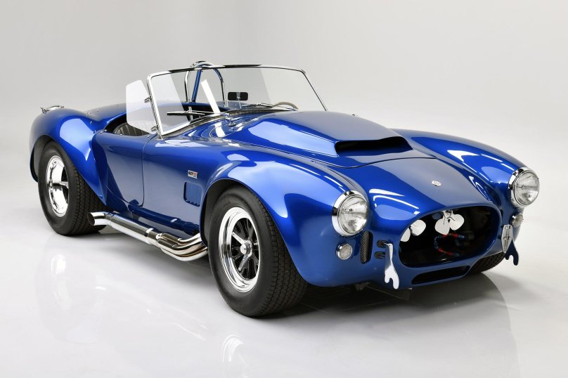 Машина Shelby Cobra 427