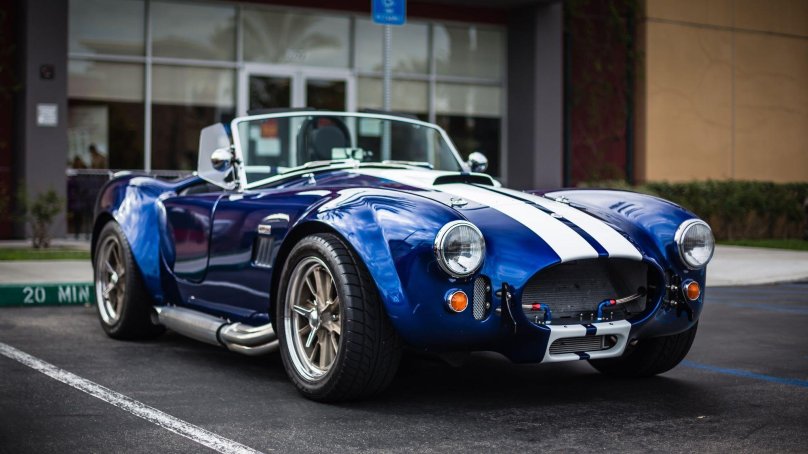 Ford Shelby Cobra 427