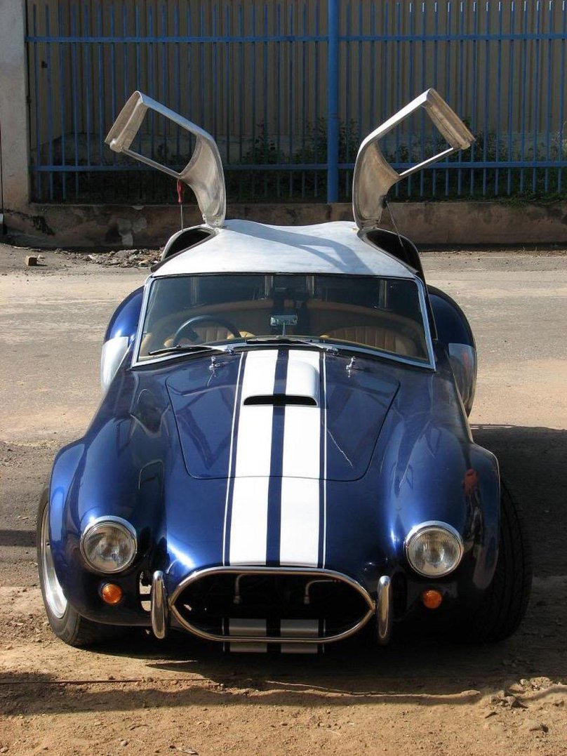 AC Cobra 427