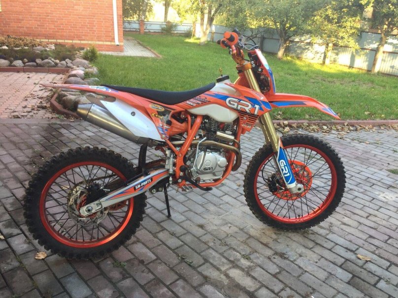 Мотоцикл gr1