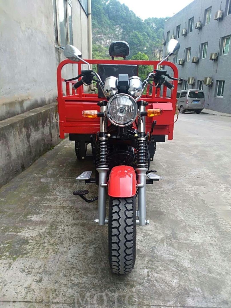 Грузовой трицикл Аякс 250