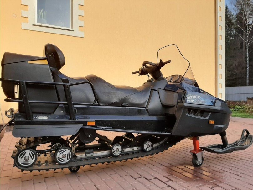 Снегоход БРП Армеец 800