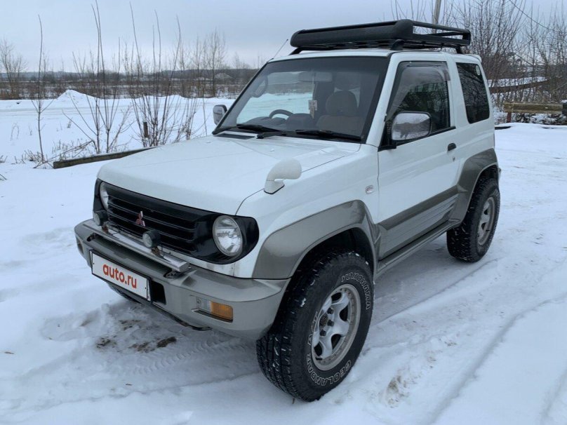 Митсубиси Паджеро Юниор