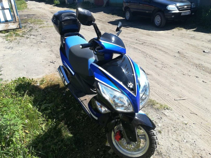 Скутер Ирбис 175