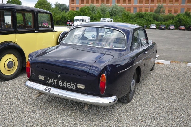 Bristol 408