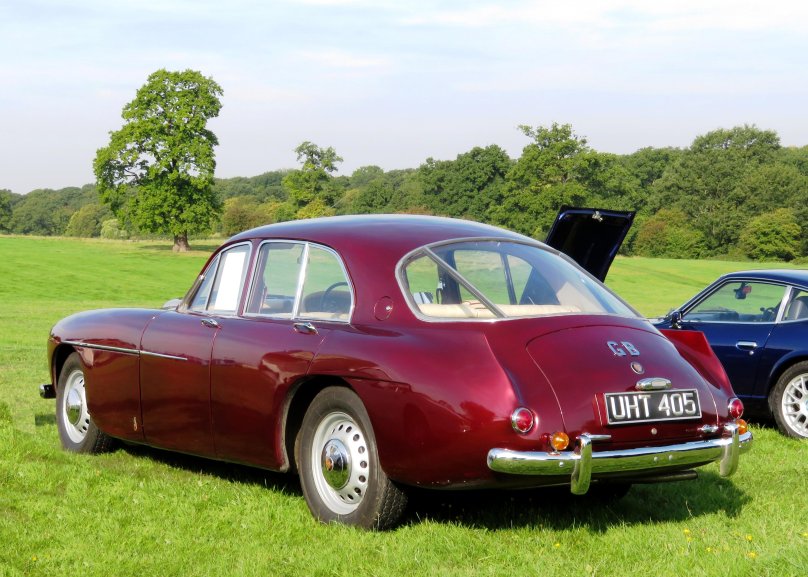 Bristol 405
