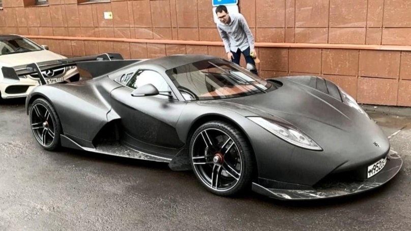 Спорткар Marussia