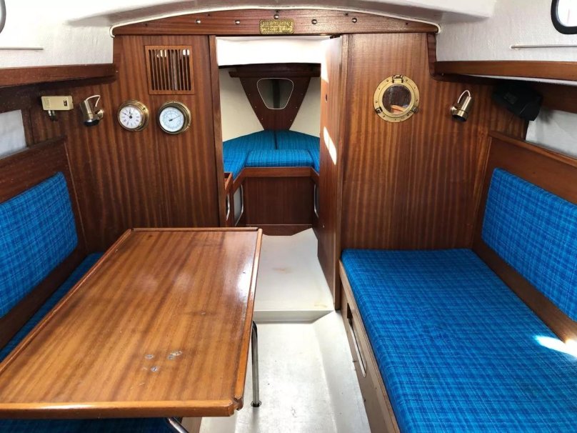 Альбин Вега яхта