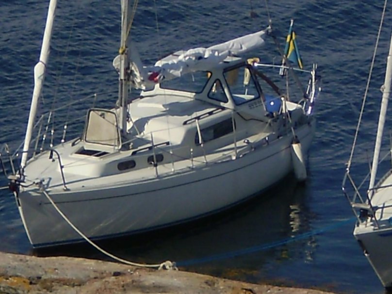 Яхта Albin Vega 27