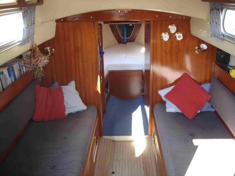 Альбин Вега яхта