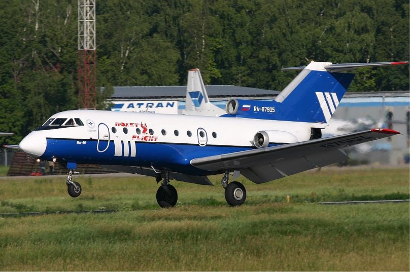 Yakovlev Yak-40s2