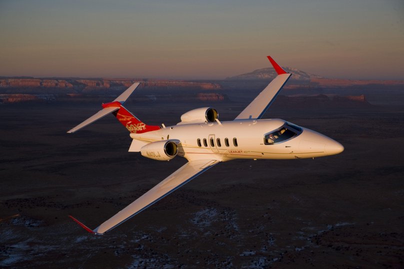 Самолёт Bombardier Learjet