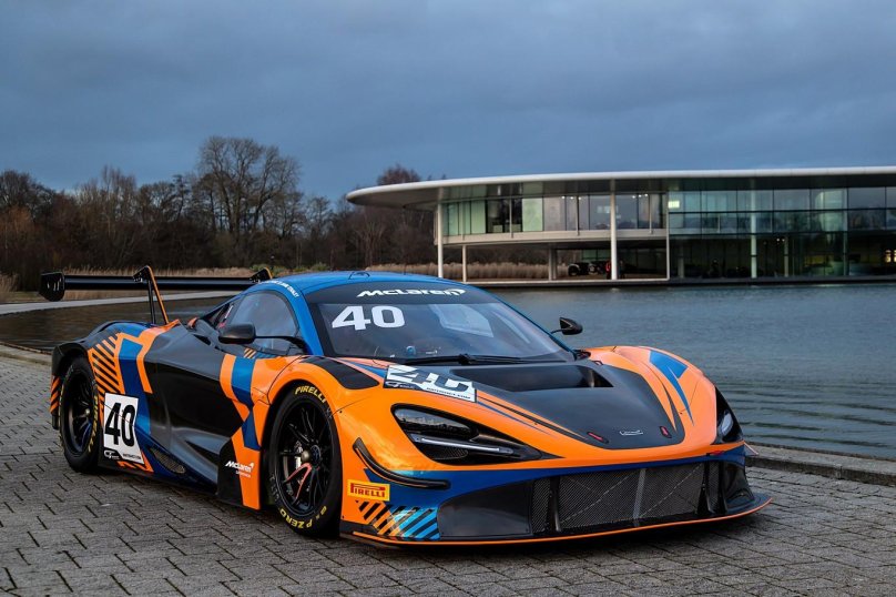 Макларен 720s gt3