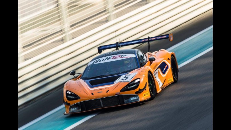 Макларен 720s gt3