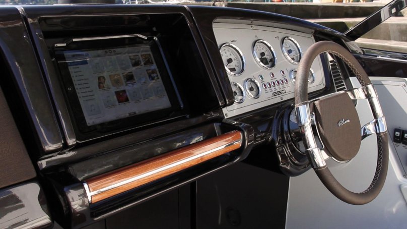 Катер Riva Iseo