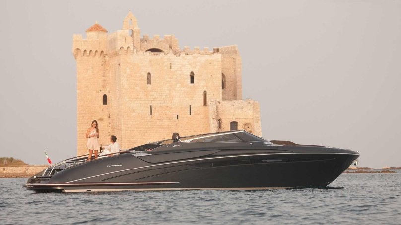 Катера Riva Rivarama