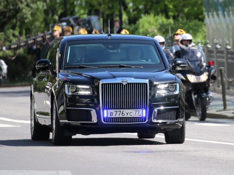 Лимузин президента России Aurus