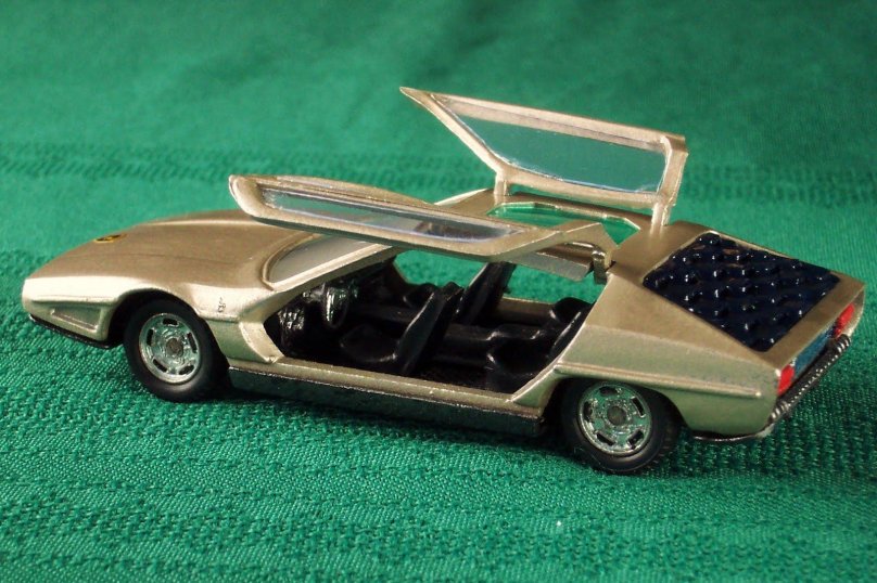 Lamborghini Marzal 1 43